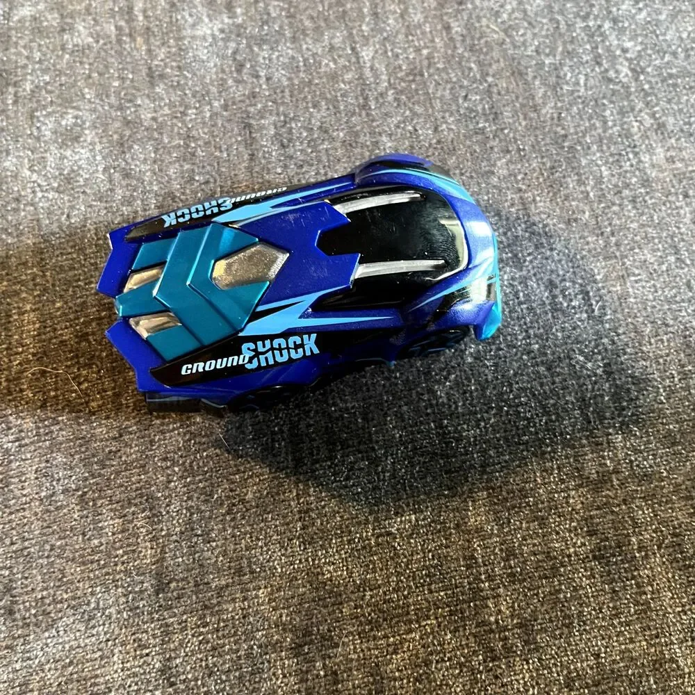 Anki Overdrive Lot of 4 Race Cars With Charging Base  *Untested with app*